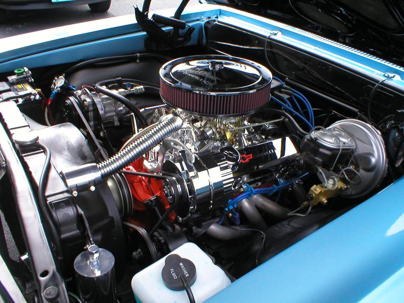 327 Mild Summit cam,EDL 4bbl & manifold, Hooker headers,P/S,P/front disc,AC,700R4 & posi rear & sat. radio