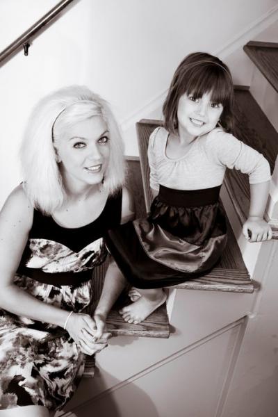 More of my favorite ladies.  Lacie and Melhoney.