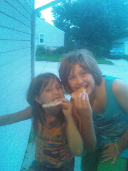 Melhoney, my grand daughter (6) and my daughter Leah (11).