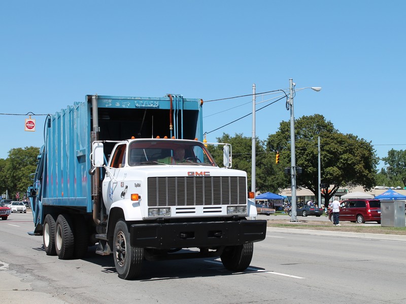 Even the trash trucks were cruising Woodward.  lol