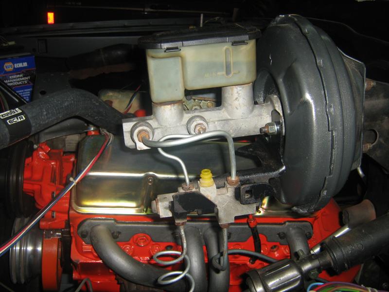 68 power booster with 93 master cyl,had to make an adjustable push rod,also used the 93 prop valve.truck stop perfect and with authority!