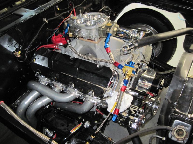 IMG 0362
A Pro built high dollar 565 cu in pump gas Engine 857 h-p @6900 rpm and 780 torque@4600 to put this Chevelle on its rear bumper.